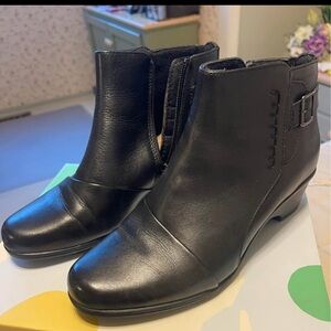 Earth origins black booties size 10 new inbox